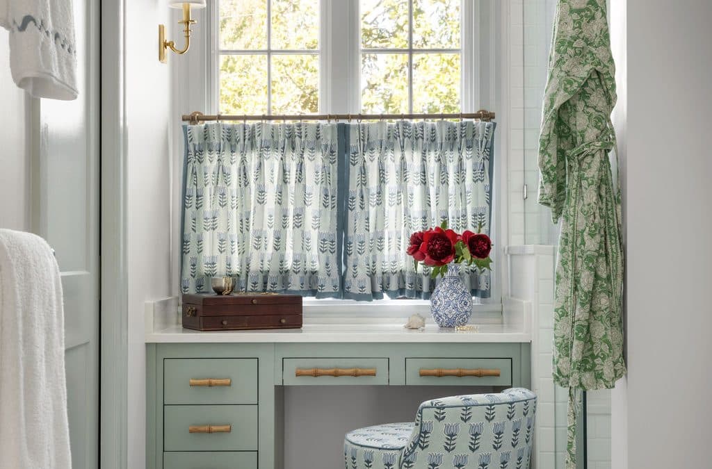 Dress Your Windows, Change your Life